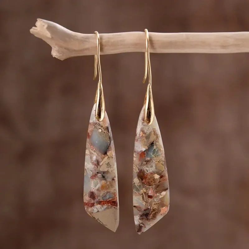 Women-Lucky-Hook-Earrings_4fe26a53-9b0e-4124-a98c-c1b0d015eaf5_1000x-1.webp